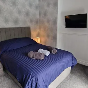 cosy-spacious-and-comfortable-family-home.yorkshirehotels.net/